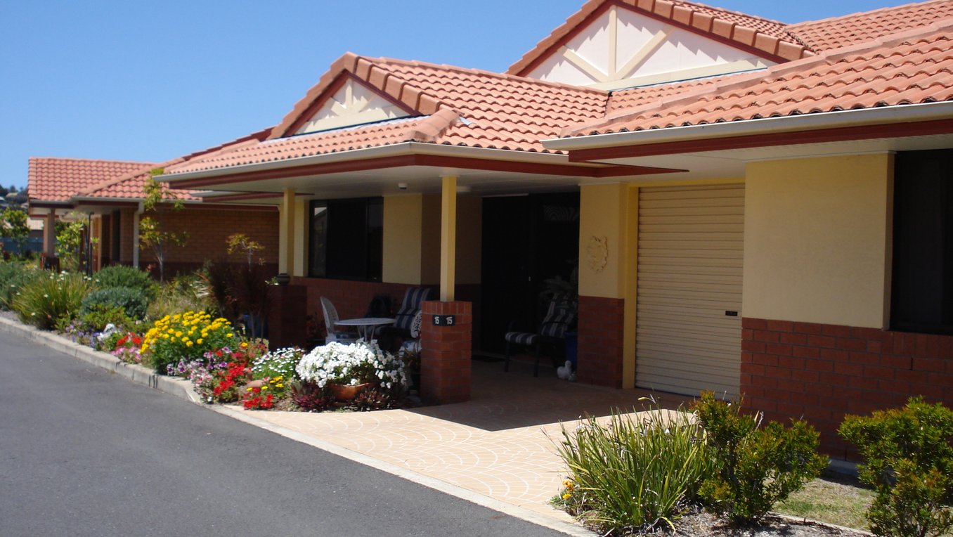 Retirement Villages in Tweed Heads West, NSW Over 55 Retirement