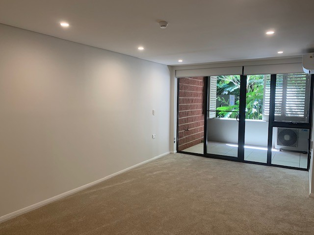 Rare One Bedroom Ground Floor Unit in Camaraigal House Facing the Quiet Beautiful Garden - 64m2